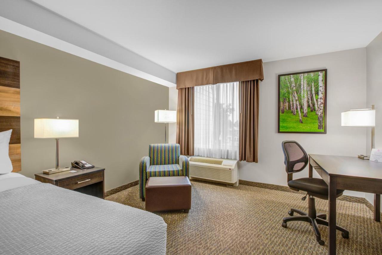 Days Inn & Suites By Wyndham Lindsay Exterior foto